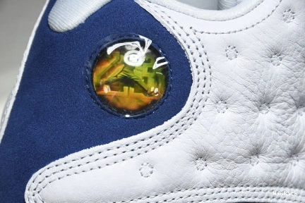 “French Blue”  AIR 414571-164 13 JORDAN 1103